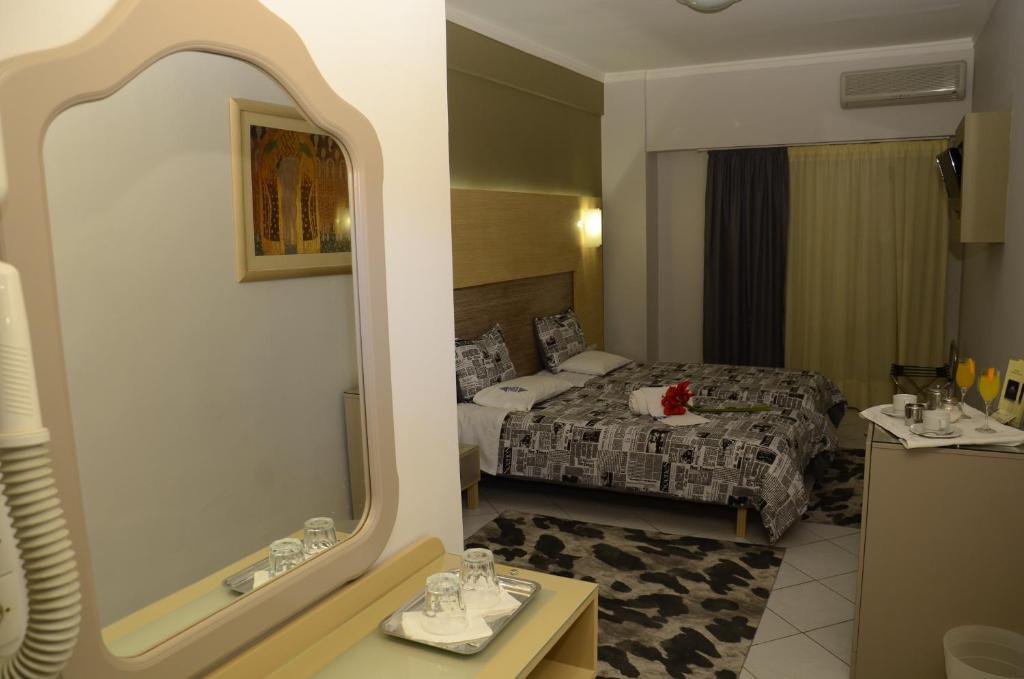 Marie Palace Patras Room photo